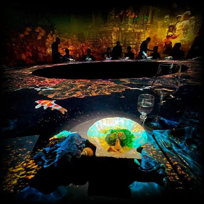 Immersive Gastronomic Theaters